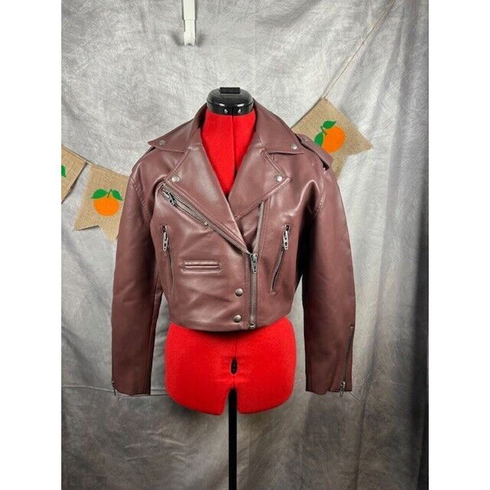 BlankNYC Faux Leather Crop Moto Jacket In Head Over Heels Size XS NWOT $98 MSRP - Picture 2 of 9